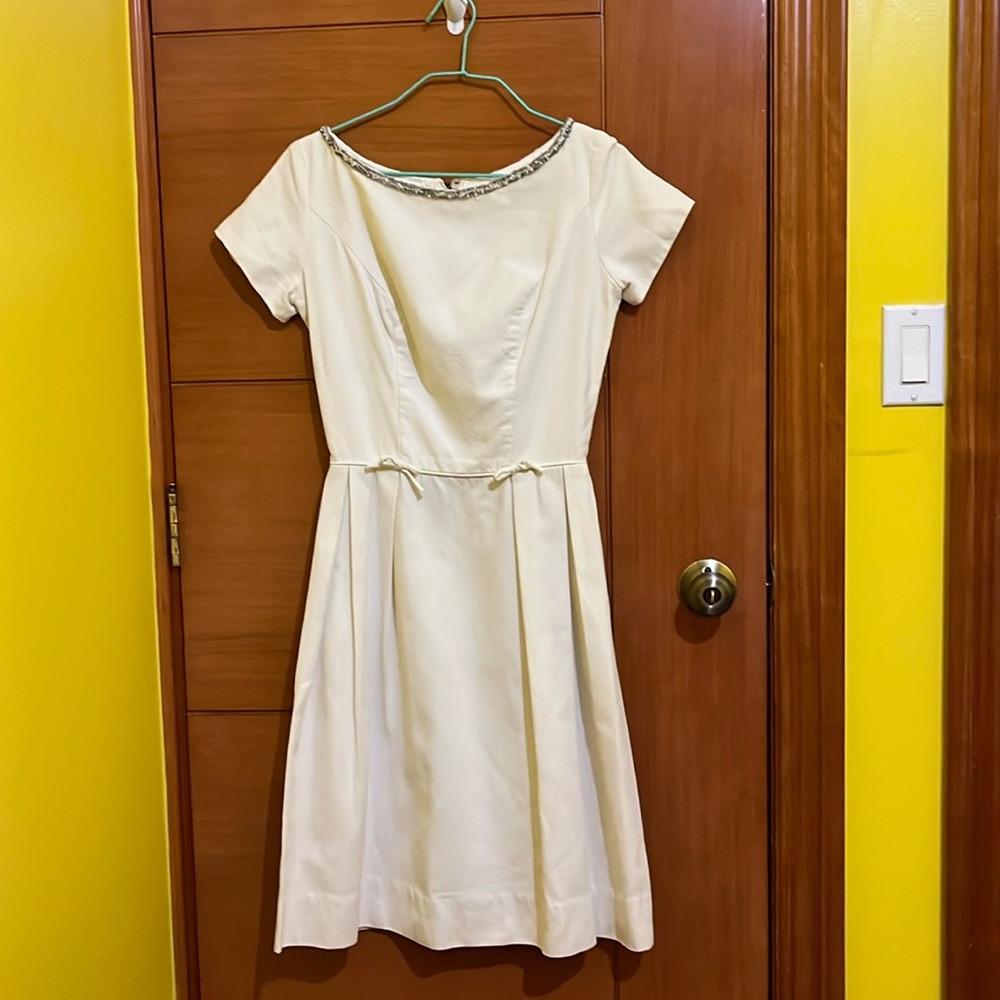 Vintage off white bridal a line textured dress with beads